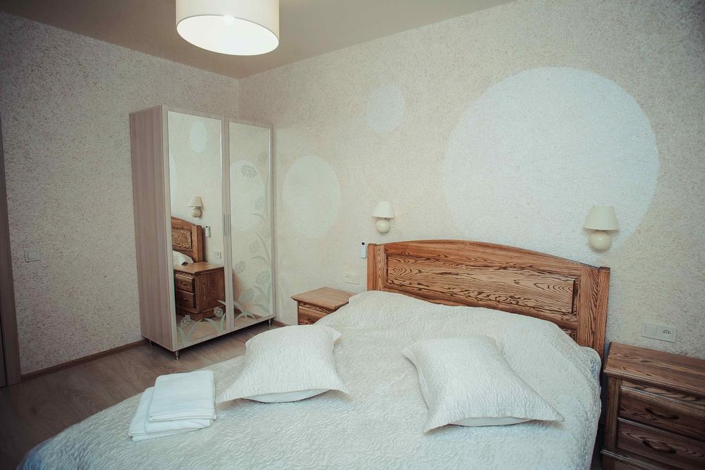 Molex Apartments 2 Tjernihiv Værelse billede