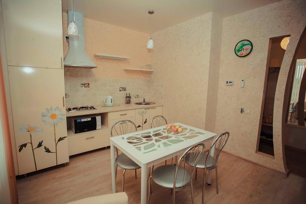 Molex Apartments 2 Tjernihiv Værelse billede
